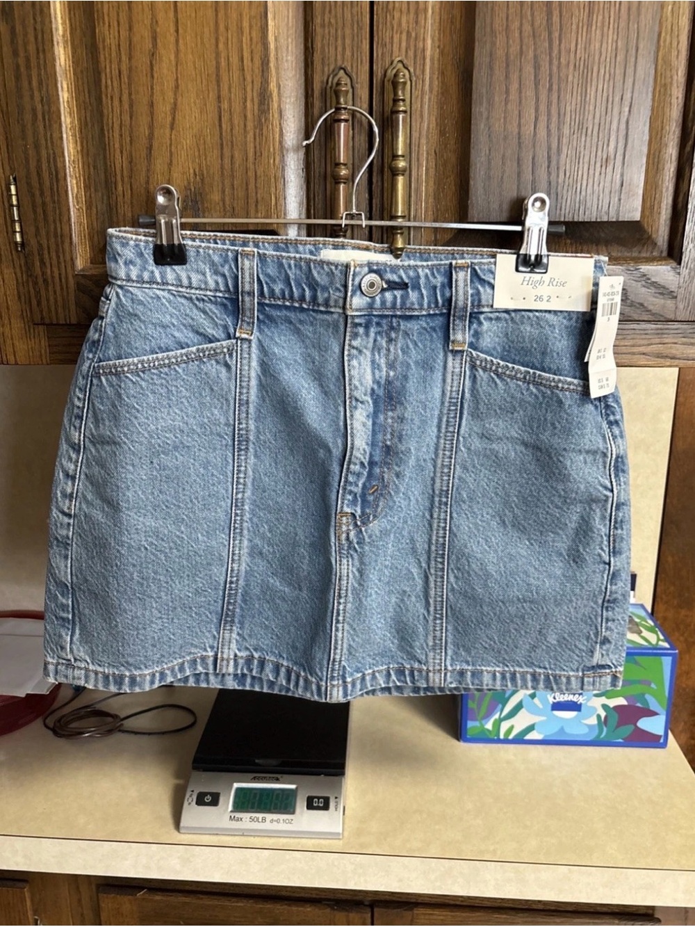 New Women’s Abercrombie & Fitch High Rise Denim Skirt Size 26/2 With Pockets